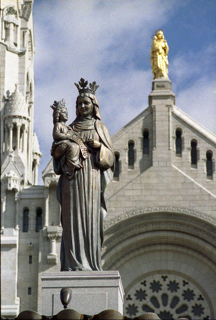 Bronze Sainte Virgin Mary Sculpture