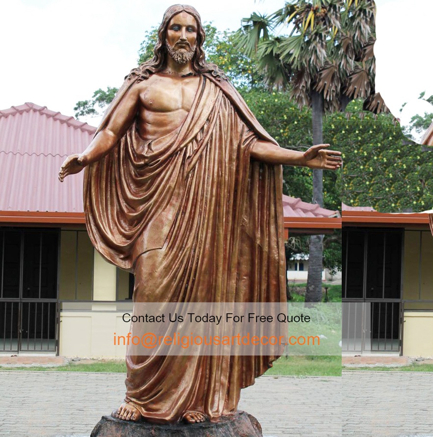 Large jesus statue opening arms