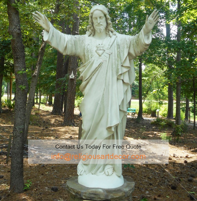 Statue of lord jesus