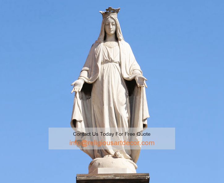 Statue santa maria