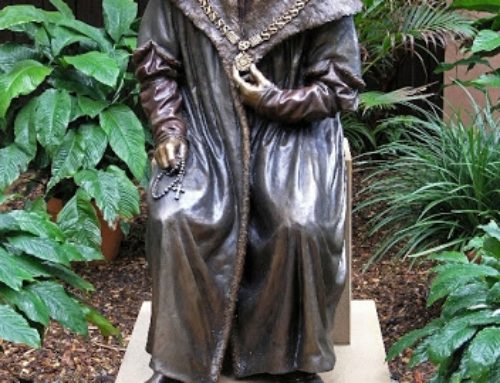 St statue sculpture of Thomas More