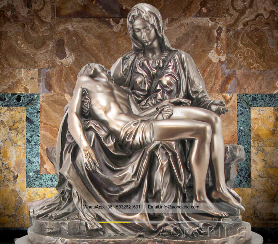 Famous Art Sculpture Mary and Jesus Statue Michelangelo St Pieta