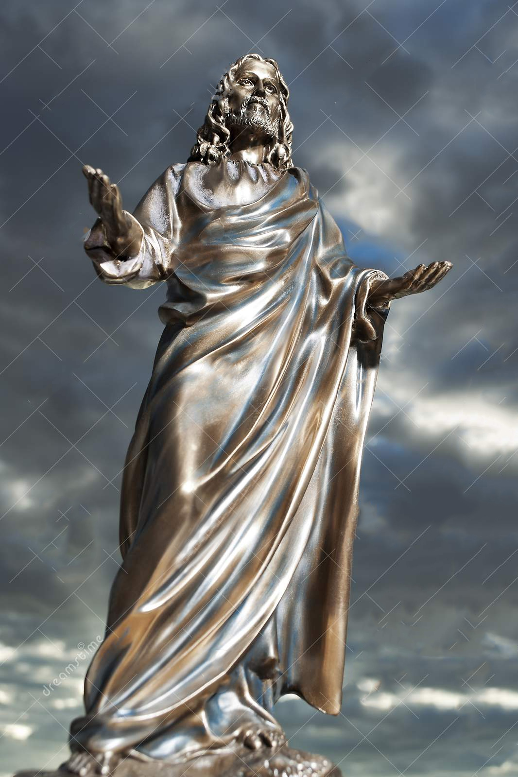 Bronze Life Size Outdoor Sculpture of Jesus Verses Under The Sky