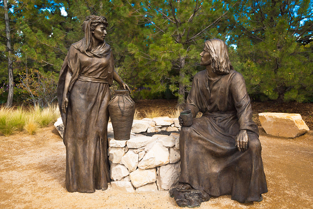 jesus religion I Give You Living Water Bronze Statue