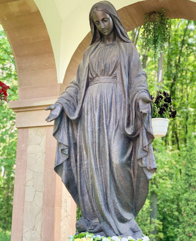the Blessed Virgin Mary statue