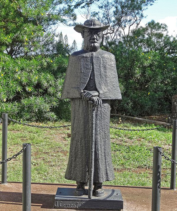 Large Famous Figure Bronze Outdoor Religious Father Damien Statue