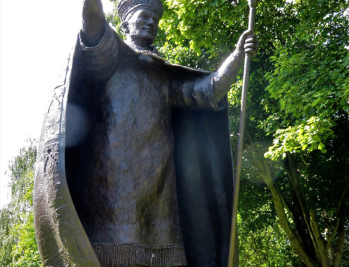 Figure School Bronze Sculpture of Bishop Wardlaw (St. Andrews)