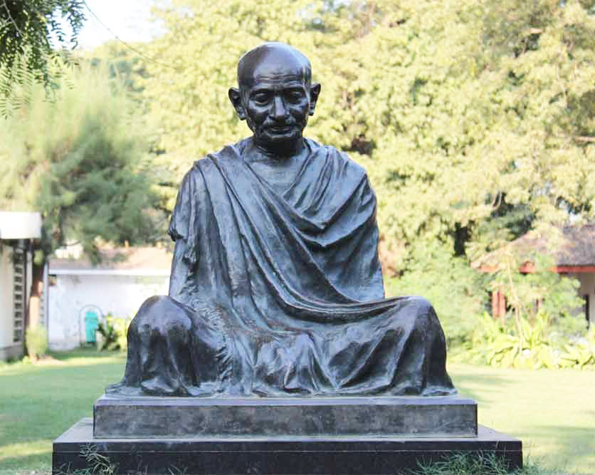 Large Famous Bronze Figure Mahatma Gandhi Religion Statue Sitting on Stone