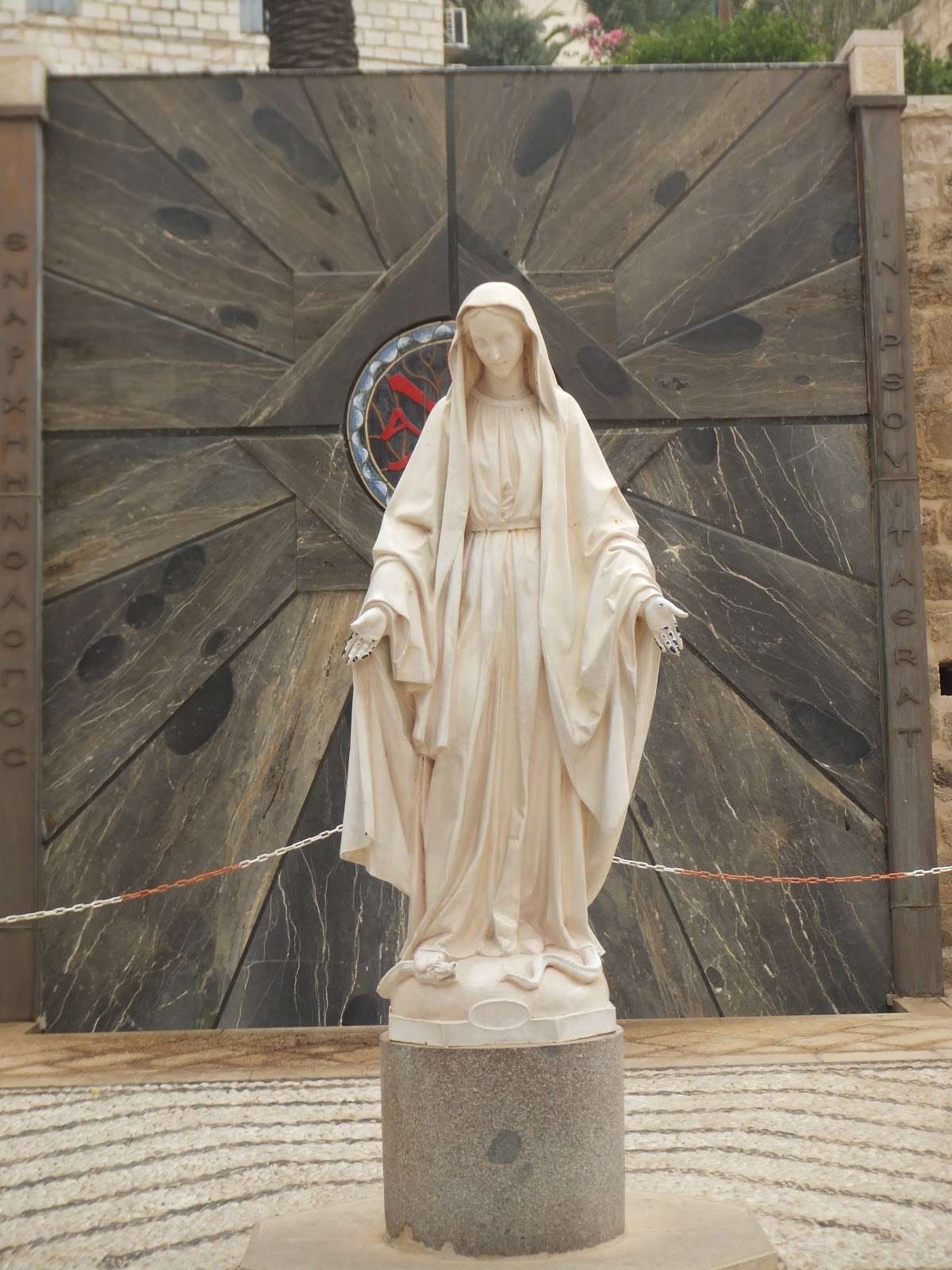 our lady of nazareth statue (1)