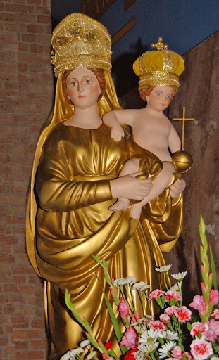 our lady of prompt succor statue (3)