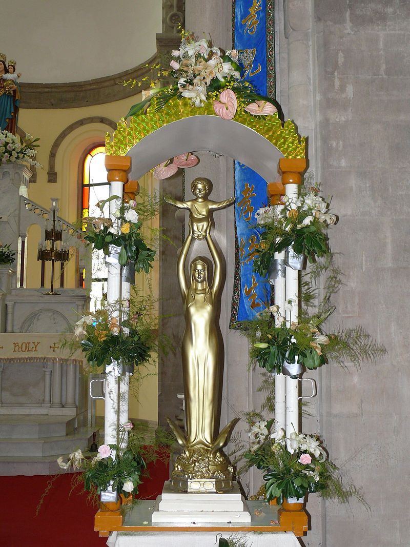 our lady of sheshan statue (3)