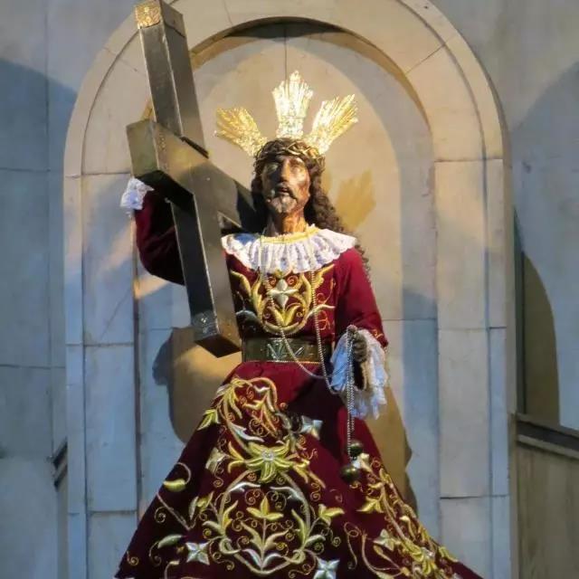 Bronze Jesus Nazareno Statue