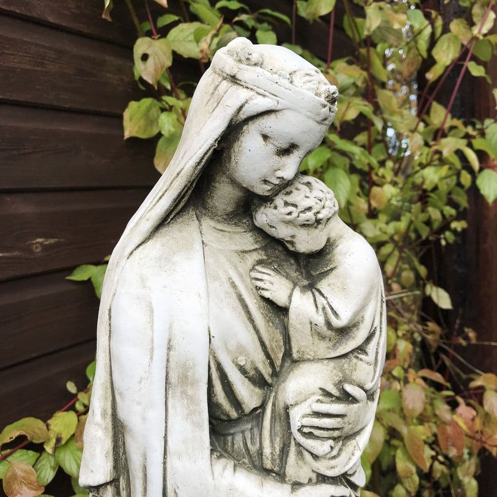 our lady of the rosary statue (4)