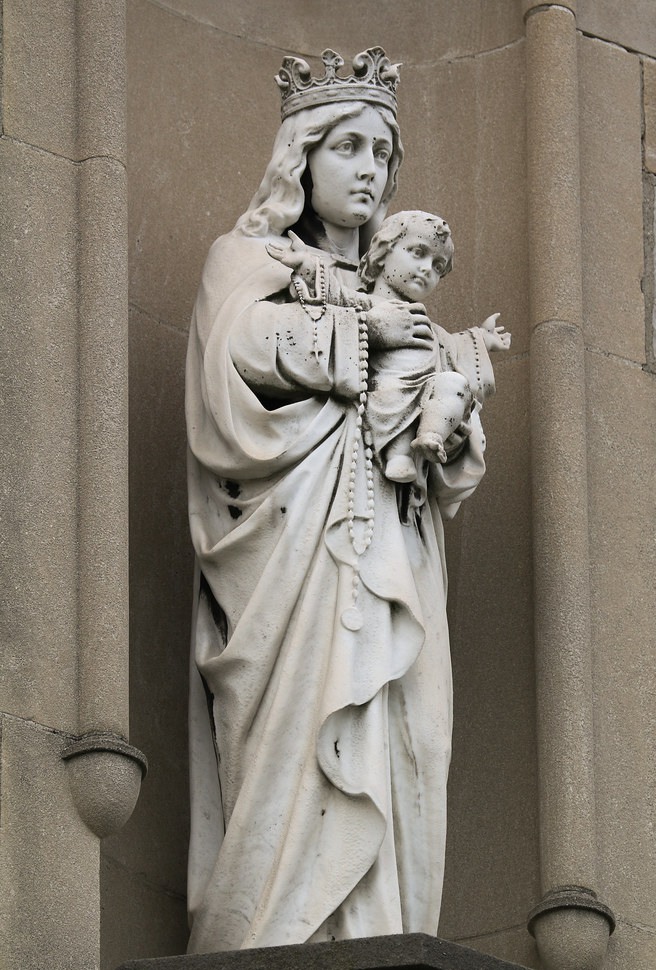 our lady of the rosary statue