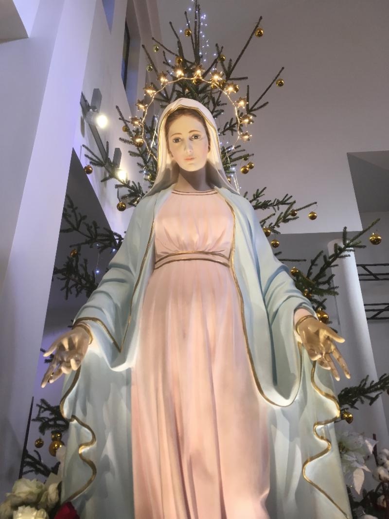 our lady of tihaljina statue (3)
