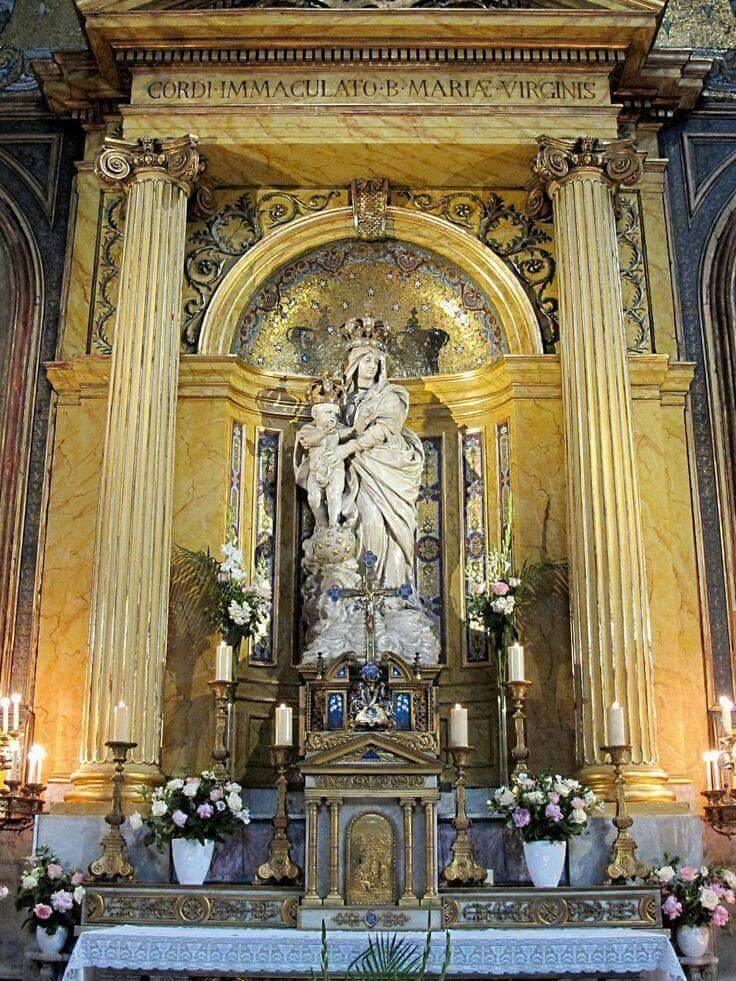our lady of victory statue (3)