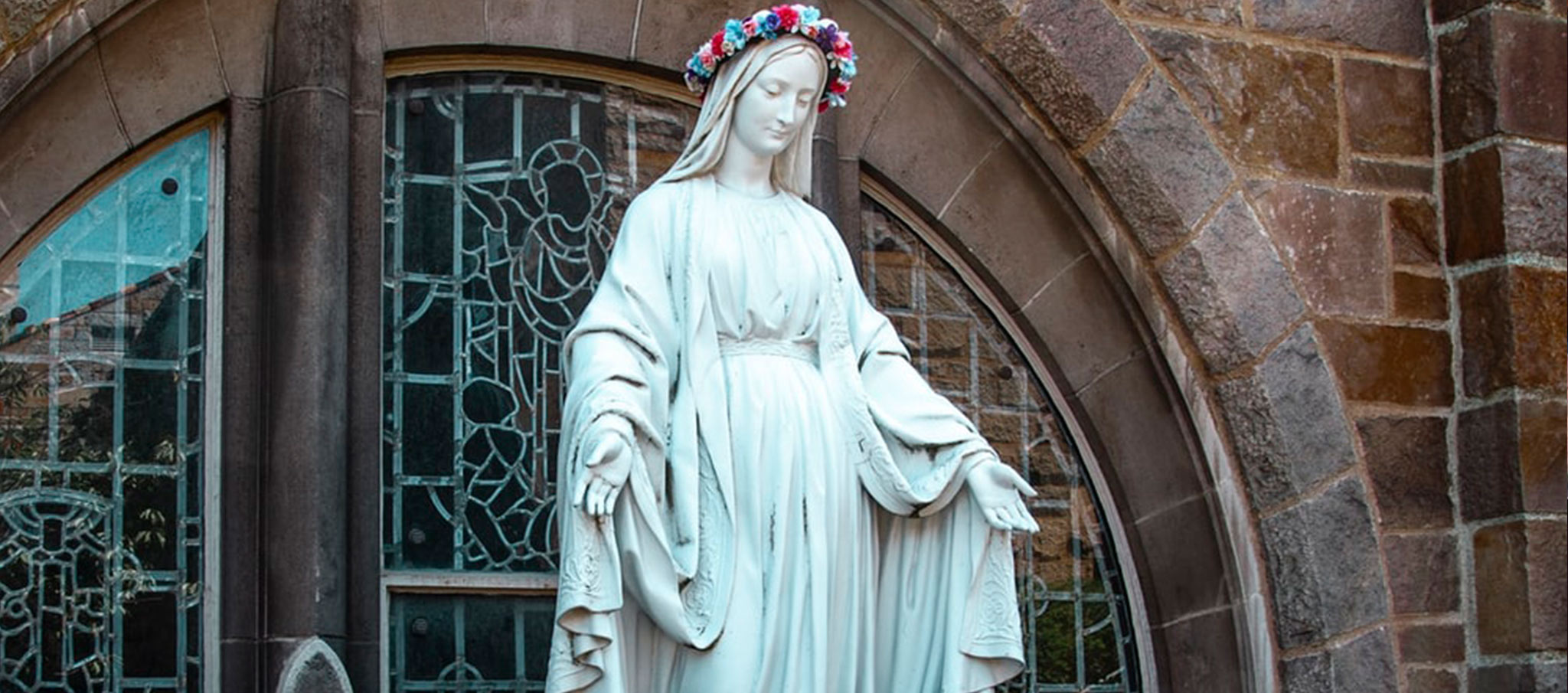large mary statue